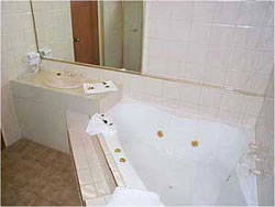 Comfort Inn Essendon - Darwin Tourism 6