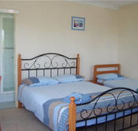 Beale's BedFish  Breakfast - Darwin Tourism