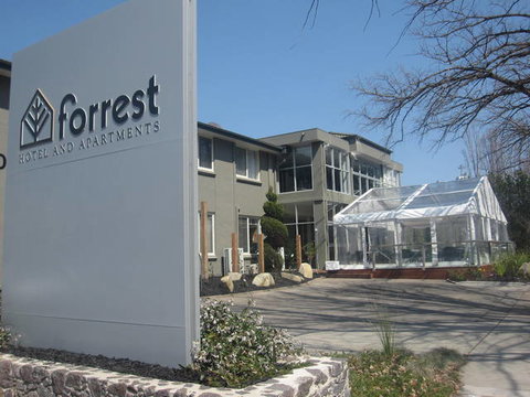 Forrest Hotel & Apartments - Darwin Tourism 9