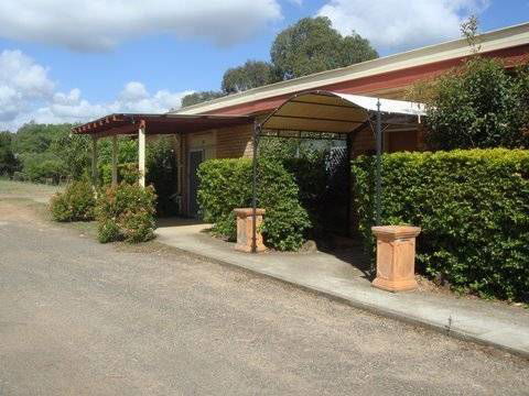 Hilldrop Motor Inn - Darwin Tourism 2