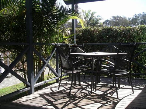 Jacaranda Caravan Park - Darwin Tourism 1