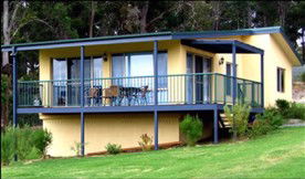 Kalaru Lodge Cottages - Darwin Tourism 1