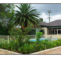 Robinsons Cabin - Darwin Tourism