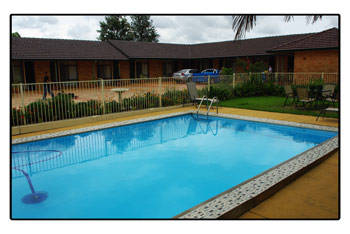 Robinsons Cabin - Darwin Tourism 2