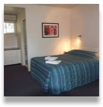 Lake Munmorah Motel - Darwin Tourism 0