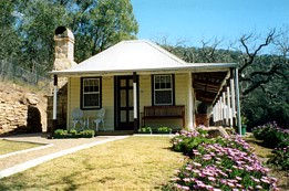 Price Morris Cottage - Darwin Tourism 0