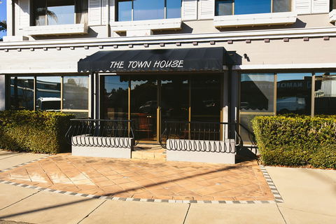 The Town House Motor Inn - Sundowner Goondiwindi - Darwin Tourism 3
