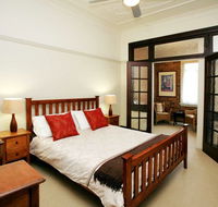 The Bank Guesthouse - Darwin Tourism