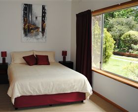 Acacia Park Farm House - Darwin Tourism 2