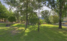 Talbingo Tourist Caravan Park - Darwin Tourism 1