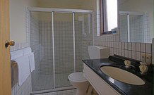 Seaton Arms Motor Inn - Albury - Darwin Tourism 1