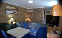 Settlers Motor Inn - Tenterfield - Darwin Tourism 0
