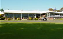 Tenterfield Golf Club And Fairways Lodge - Tenterfield - Darwin Tourism 3