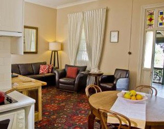 The Imperial Fine Accommodation - Darwin Tourism 3