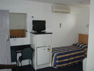 Tally Ho Motor Inn - Darwin Tourism 3