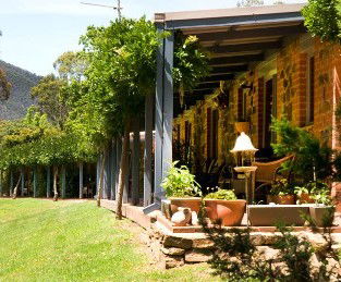 Mystic Valley Cottages - Darwin Tourism 2