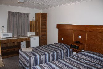 Charleville Motel - Darwin Tourism 0
