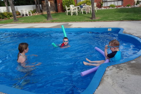 Federation Motor Inn - Darwin Tourism 1