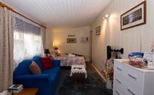 Tenterfield Cottage - Darwin Tourism 5