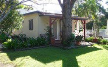 Wamberal Cottage - Darwin Tourism 6