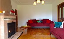 Lochiel Cottage - Darwin Tourism 1