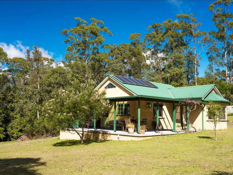 Narrawallee Creek Studio - Darwin Tourism 0