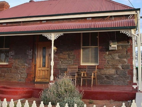 Unique Outback Cottages Lunam - Darwin Tourism 7