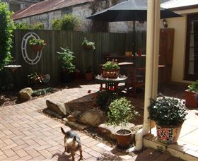 Bannockburn Lodge Homestay Accommodation - Darwin Tourism 0