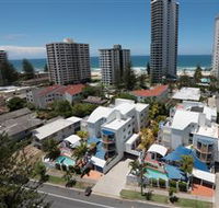 Surfers Beach Resort 2 - Darwin Tourism