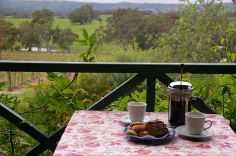 Naimanya Cottage - Darwin Tourism 2
