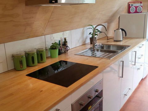 Mount Cole Cottages - Darwin Tourism 2