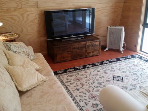 Mount Cole Cottages - Darwin Tourism 3