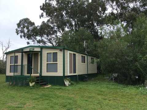 Balcraggon Accommodation - Darwin Tourism 0