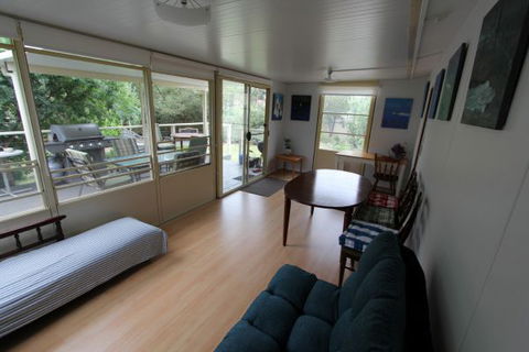 LJ Hooker Goolwa Holiday Rentals - 42 Underwood Avenue, Goolwa Beach - Darwin Tourism 30