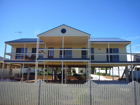 Century 21 SouthCoast: LaScala Skies - Darwin Tourism 0