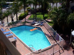 Burleigh Palms Holiday Apartments - Darwin Tourism 2