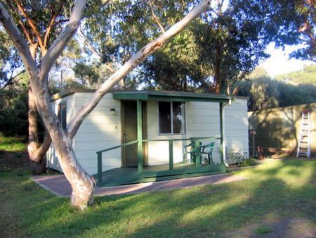 Lake Albert Caravan Park - Darwin Tourism 1