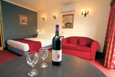 Quality Hotel Colonial Launceston - Darwin Tourism 1