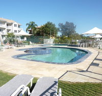 Pelican Cove - Darwin Tourism