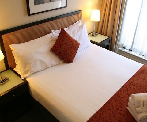 Seasons Harbour Plaza, Darling Harbour - Darwin Tourism 3