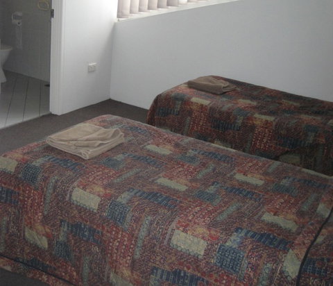 Newcastle Serviced Apartments - Darwin Tourism 0