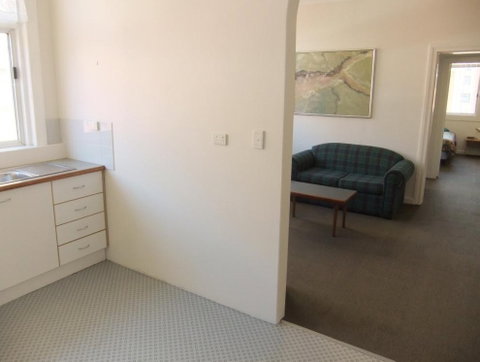 Newcastle Serviced Apartments - Darwin Tourism 1