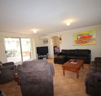 LJ Hooker Goolwa Holiday Rentals - 12 Willmett Road Goolwa Beach - Darwin Tourism
