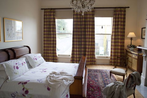 Circa 1860 - Darwin Tourism 0