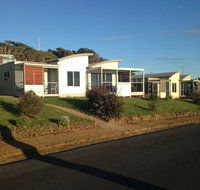 Azzure Beach Houses - Darwin Tourism