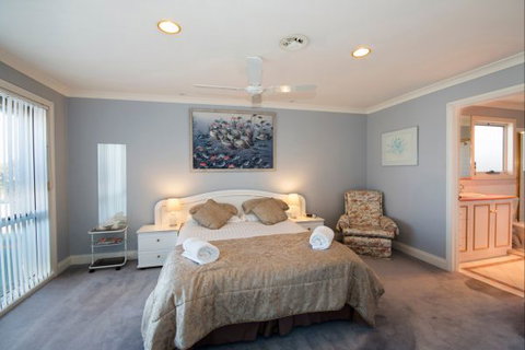 Ocean Manor Bed And Breakfast - Darwin Tourism 4