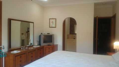 Gaerwood Bed Breakfast - Darwin Tourism 2