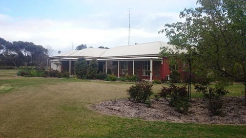 Gaerwood Bed Breakfast - Darwin Tourism 4
