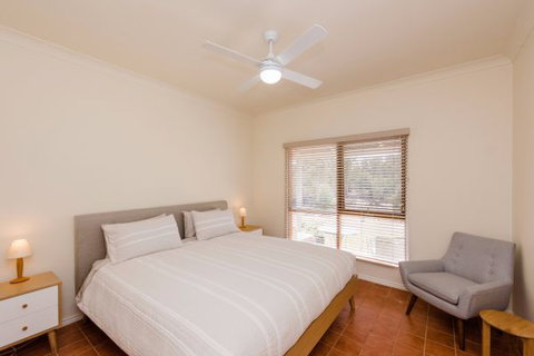 Cottage On The Murray - Darwin Tourism 3