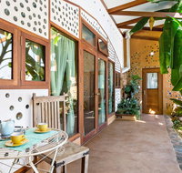 Earthship Ironbank - Darwin Tourism